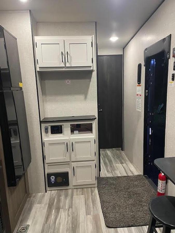 Used 2024 Starcraft 25TH Autumn Ridge Toy Hauler