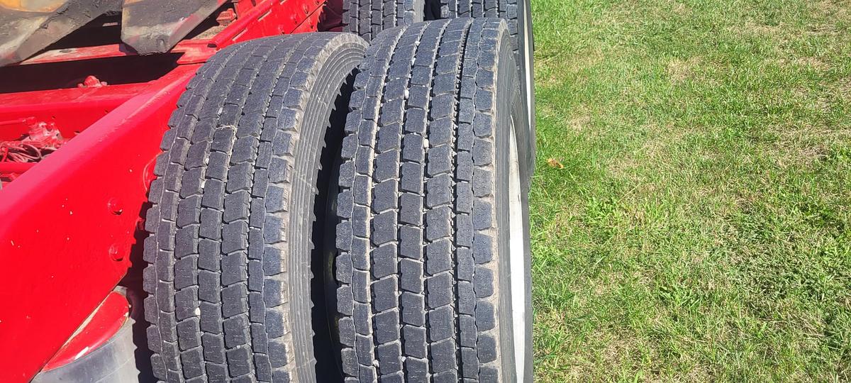 Used 2000 Peterbilt 378