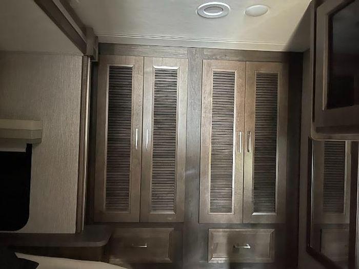 Used 2021 Coachmen Sportscoach SRS 376ES