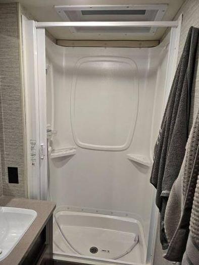 Used 2022 Winnebago Ford F350