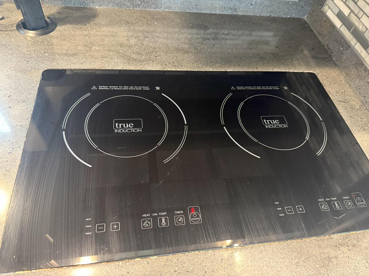 Used 2018 Forest River Berkshire XL 40C