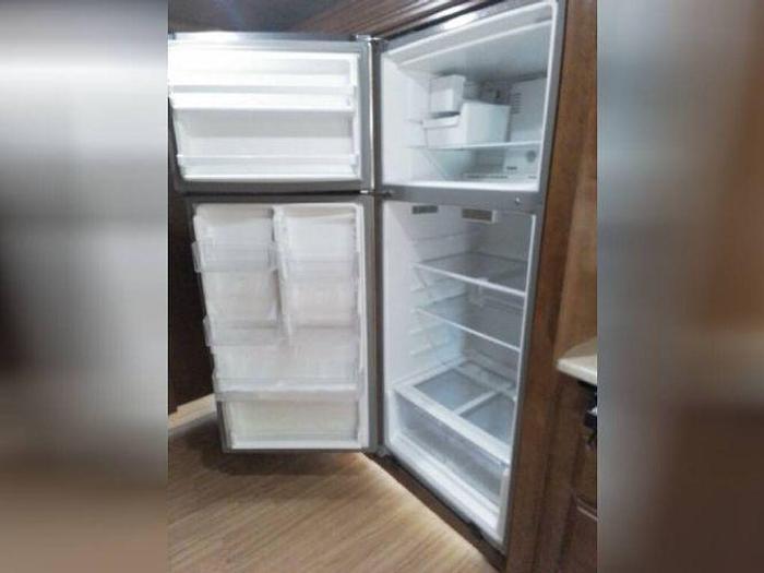 Used 2014 Thor Palazzo 33.2