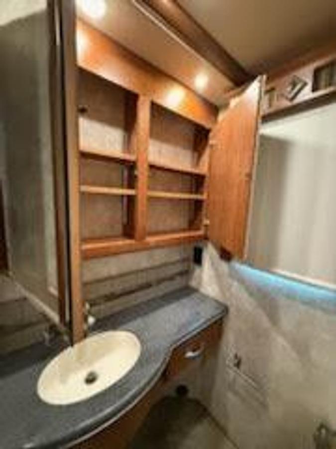 Used 2016 Winnebago Journey 40R