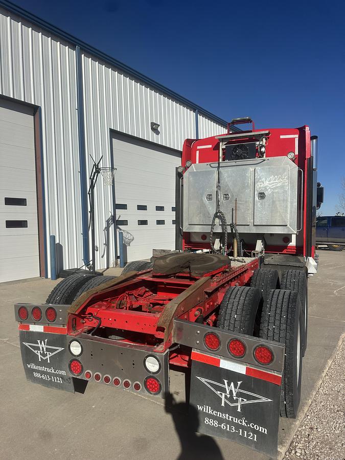 Used 2019 Kenworth W900