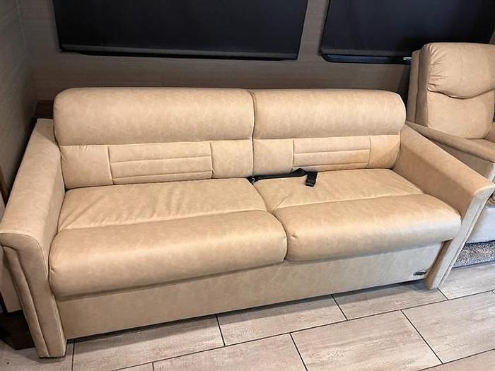 Used 2020 Tiffin Motorhomes Allegro Red 340 33 AL