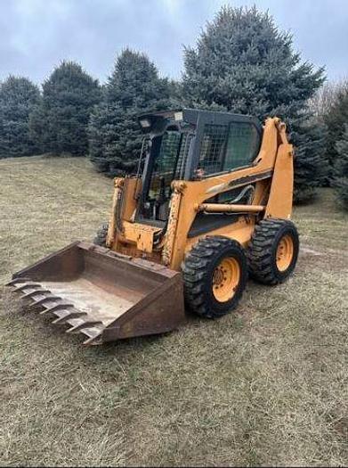 Used Used CASE 435 Skid Steer
