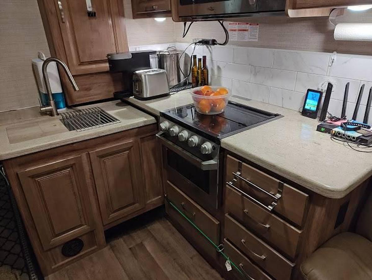 Used 2020 Jayco Precept 31UL Class A Motorhome