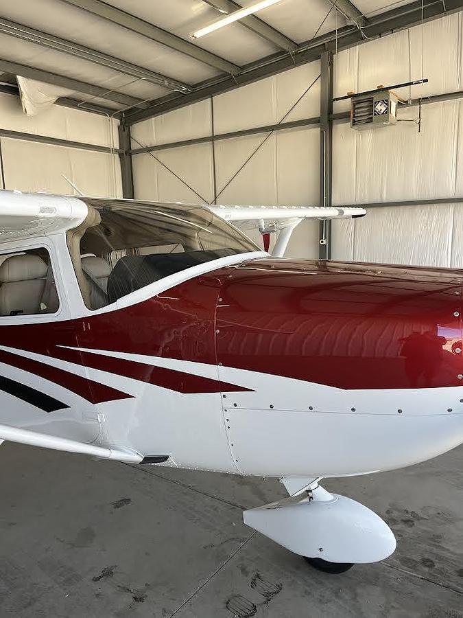 Used 2006 Cessna Turbo 182T Skylane Airplane