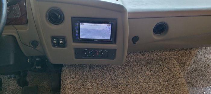 Used 2018 Fleetwood Flair LXE 30U