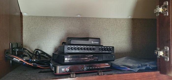 Used 2018 Fleetwood Flair LXE 30U