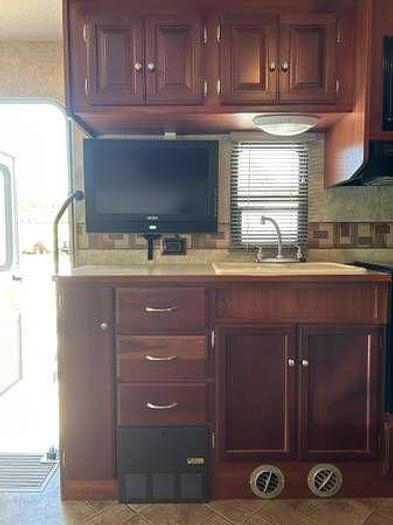 Used 2011 Itasca 2011 Itasca Impulse 26Q