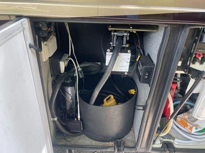 Used 2007 Newmar Essex 4510