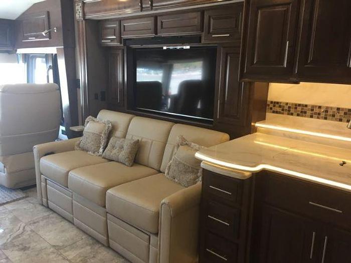 Used 2017 Entegra Coach Aspire 44W