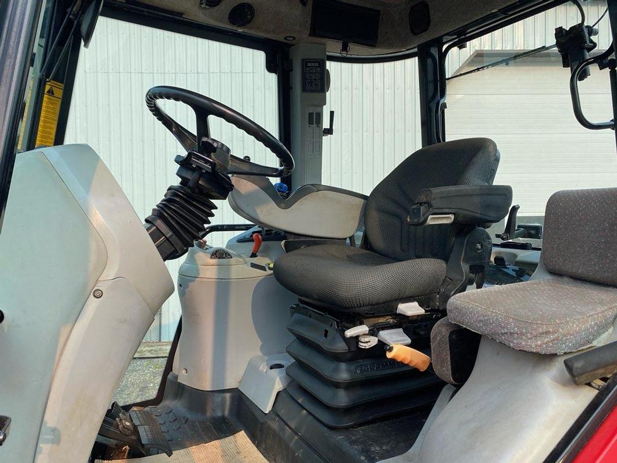 Used 2010 MASSEY FERGUSON 7480 Tractor