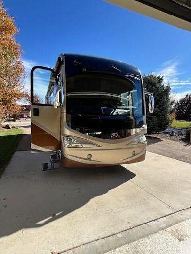 Used 2015 American Coach American Revolution 42T