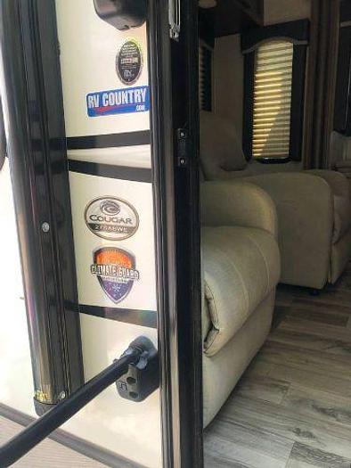 Used 2020 Keystone Cougar 27SABWE