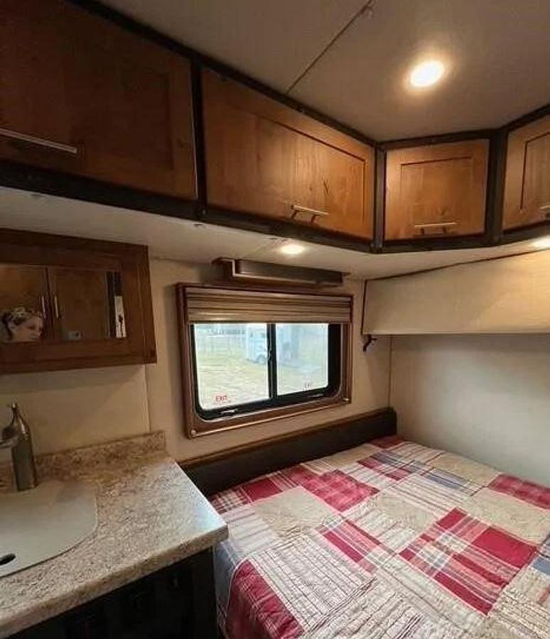 Used 2021 Kenworth T880