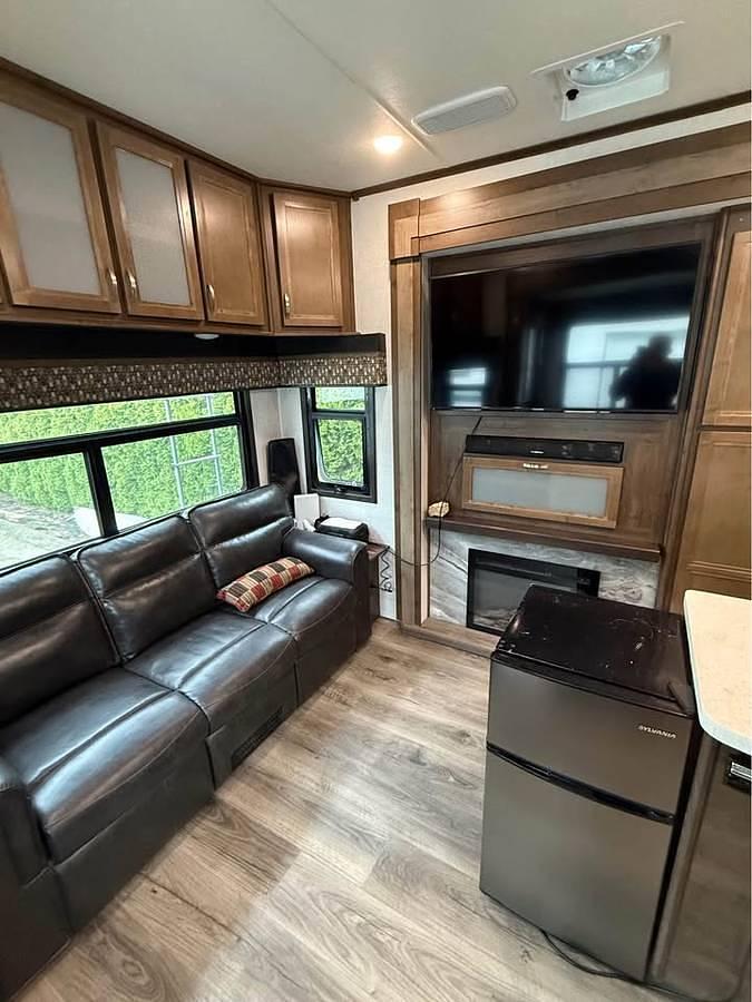 Used 2019 Highland Ridge Open Range 371 MBH