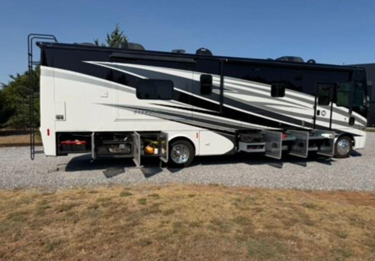 Used 2017 Tiffin Allegro Open Road 36UA Motorhome