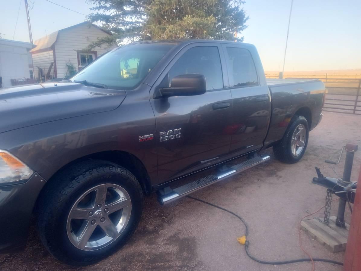 Used 2015 Dodge Ram 1500 5.7l Hemi 4x4 Crew Cab Pick Up