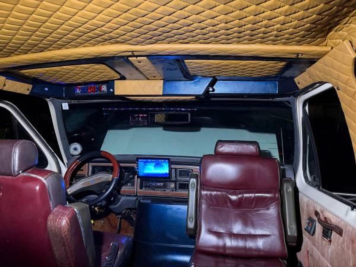 Used 1985 Ford E350 Centurion Custom