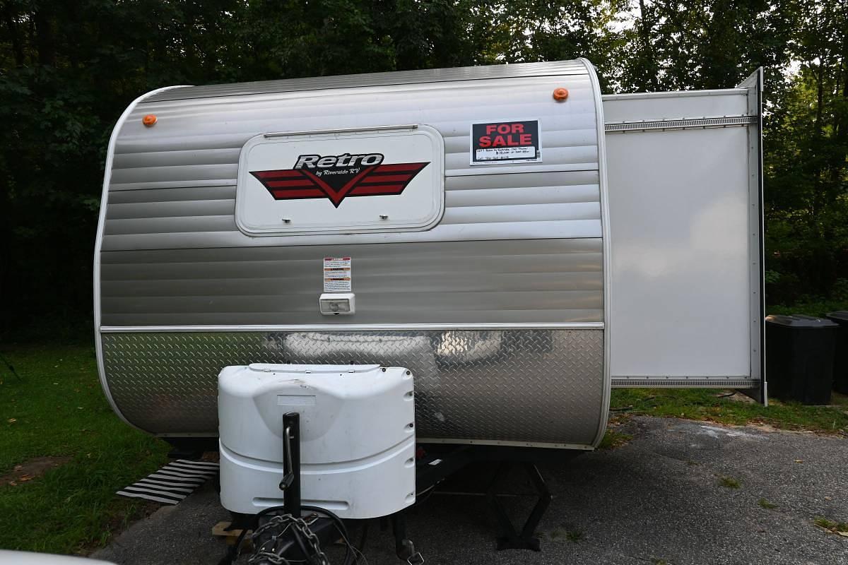 Used 2017 Riverside RV Retro 176S Travel Trailer