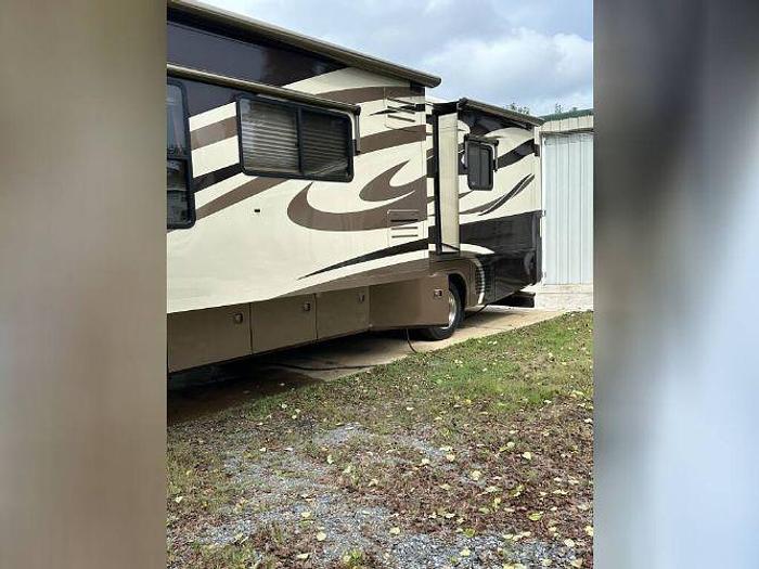 Used 2008 Holiday Rambler Neptune XL