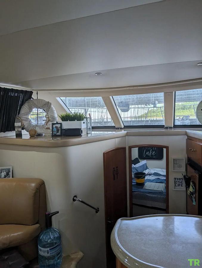 Used 2002 Carver 346 Motor Yacht