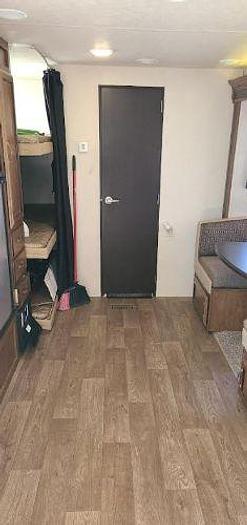 Used 2017 Forest River Salem T26TBUD 26ft Travel Trailer