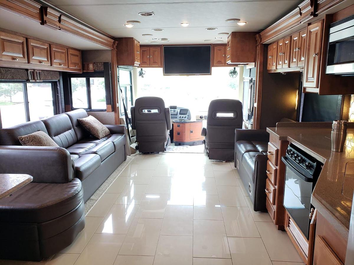 Used 2017 Tiffin Motorhomes Allegro Red 38QBA Class A Motorhome