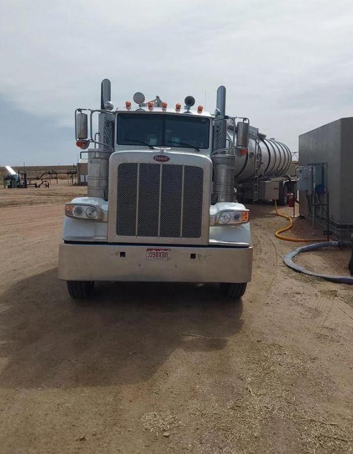 Used 2019 Peterbilt 389