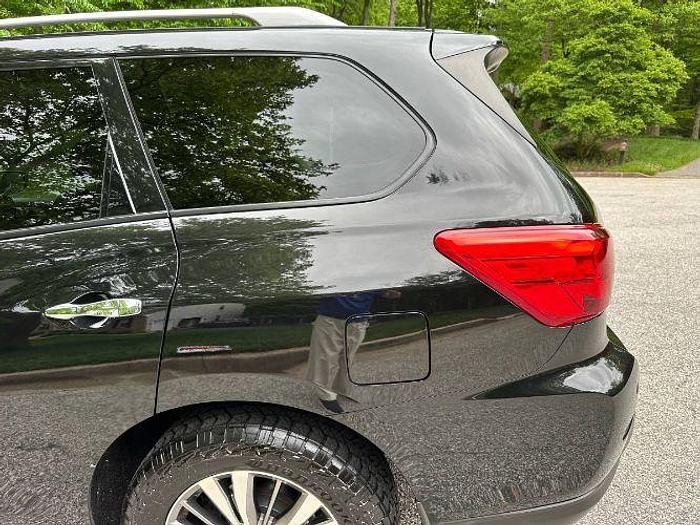 Used 2019 Nissan Pathfinder SV