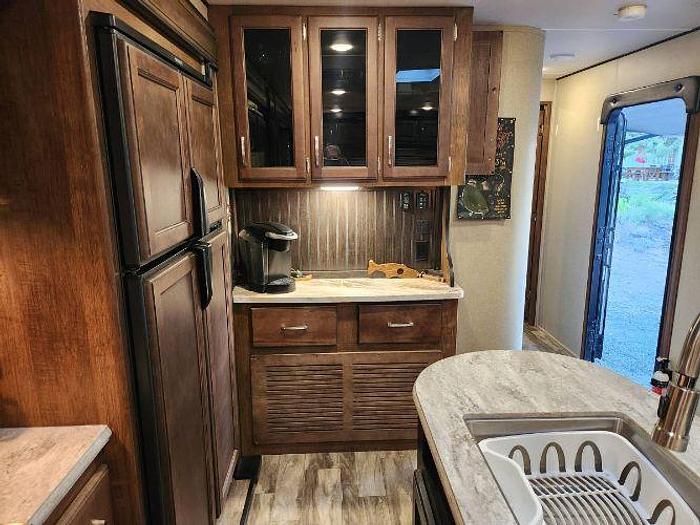 Used 2019 Grand Design Reflection 315RLTS