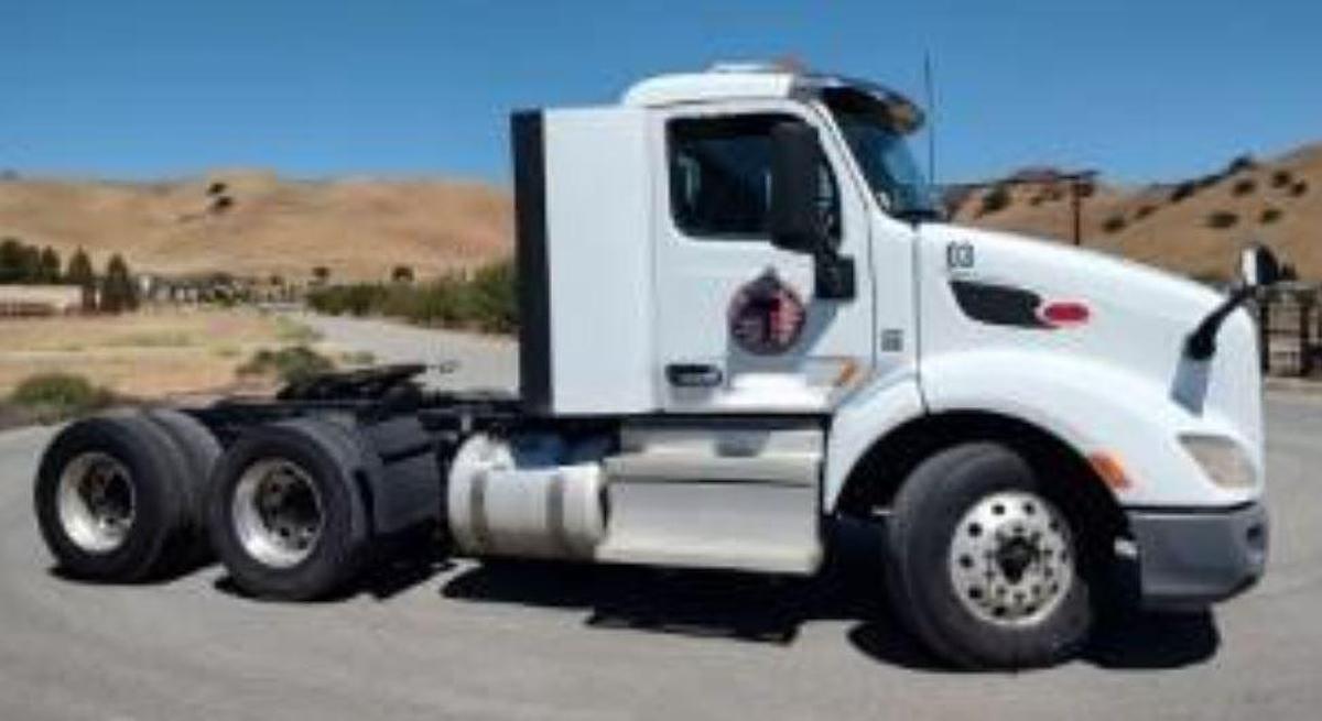 Used 2018 Peterbilt 579