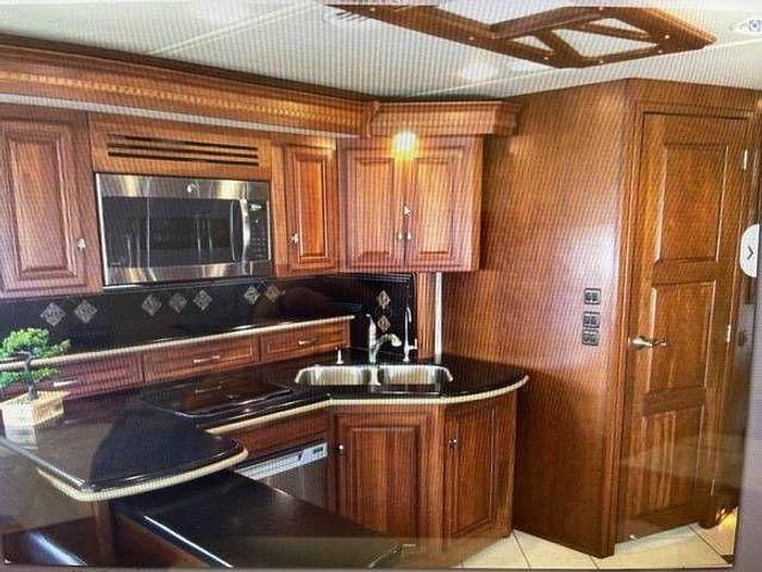 Used 2012 Itasca Ellipse 42QD