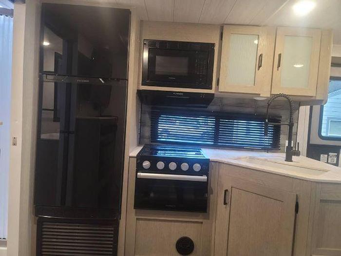 Used 2024 Forest River Wildwood X-Liite 24RLXL