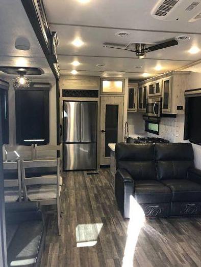 Used 2023 Keystone Alpine 3910RK