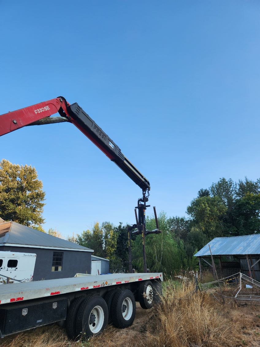 Used 2006 Sterling 9500 Knuckelboom Truck
