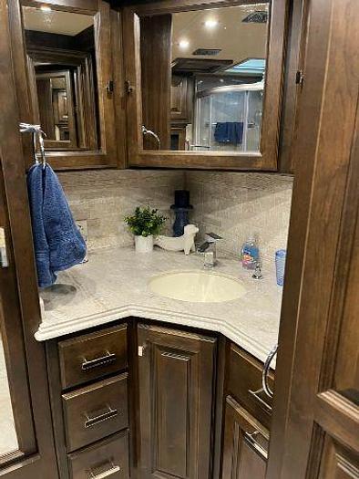 Used 2019 Tiffin Phaeton 40QBH