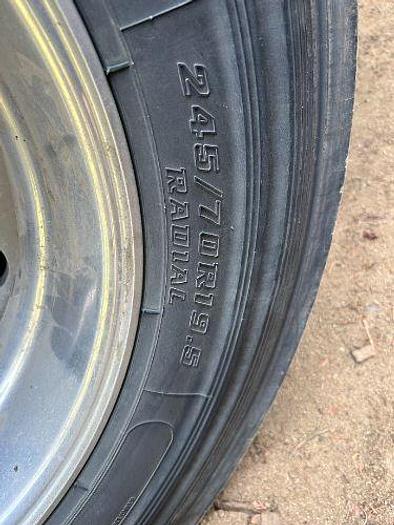 Used 2001 Ford Super Duty F-550 XLT Lariat