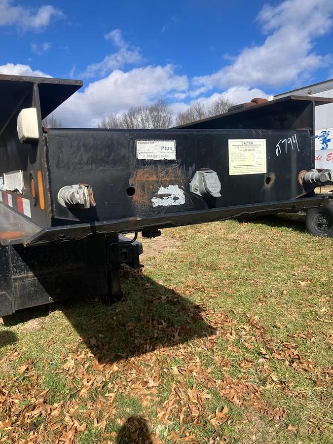 Used 2011 Eagar Beaver Lowboy Trailer