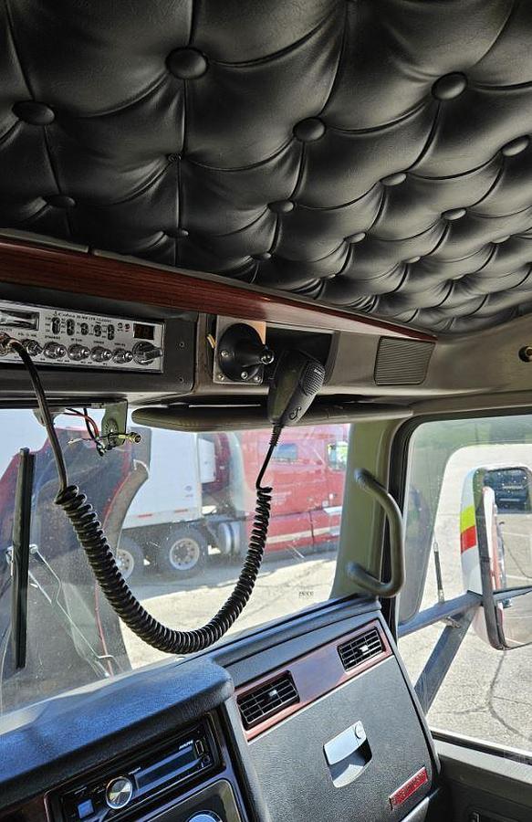 Used 2007 Kenworth T600 Wrecker Tow Truck