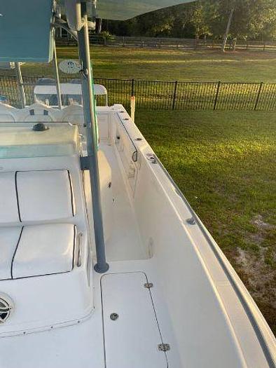 Used 2004 Cobia 301