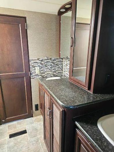 Used 2013 Thor Motor Coach Challenger 37DT