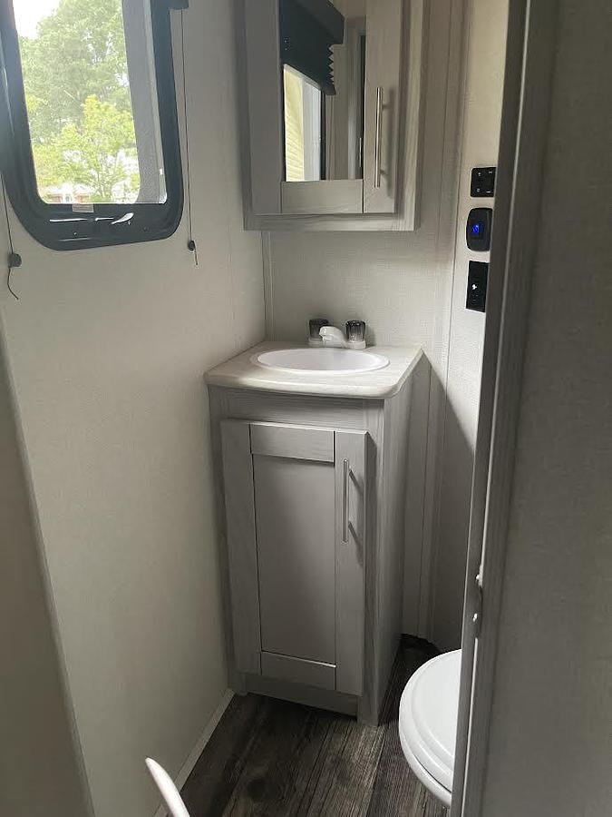 Used 2022 Keystone Fuzion 373 Fifth Wheel Toy Hauler