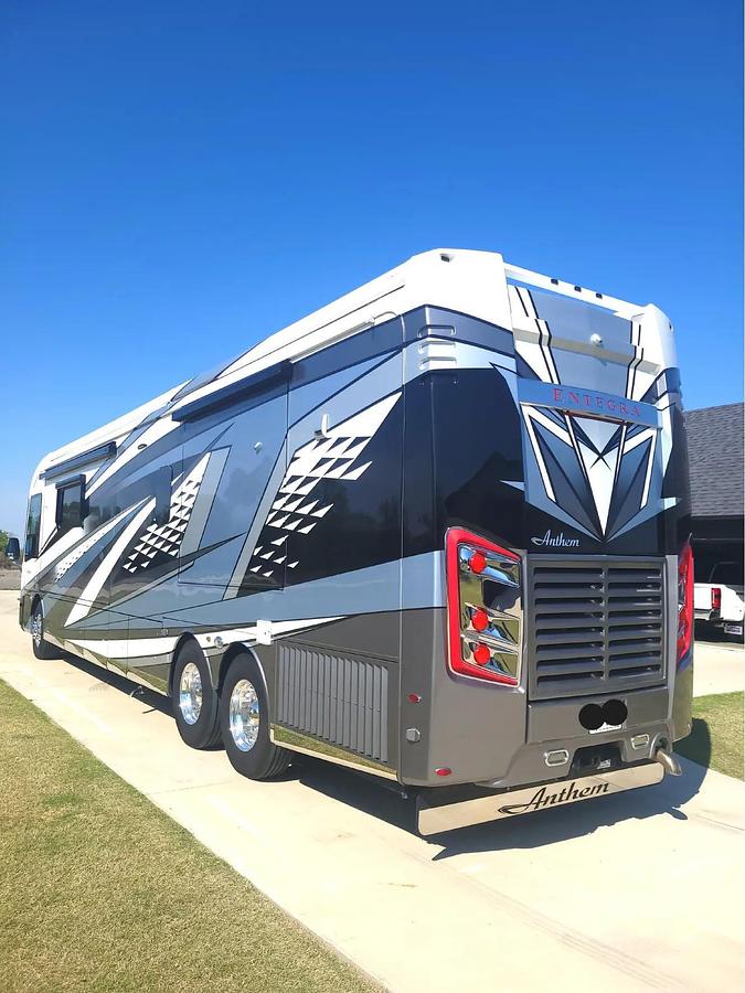 Used 2023 Entegra Coach Anthem Series M-44Z