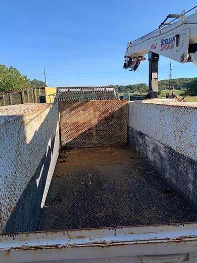 Used 2011 Ford Super Duty F-750 Straight Frame Crane Truck