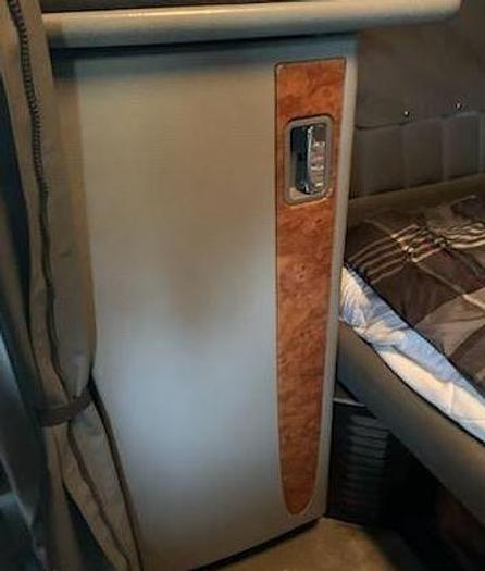 Used 2011 Peterbilt 389