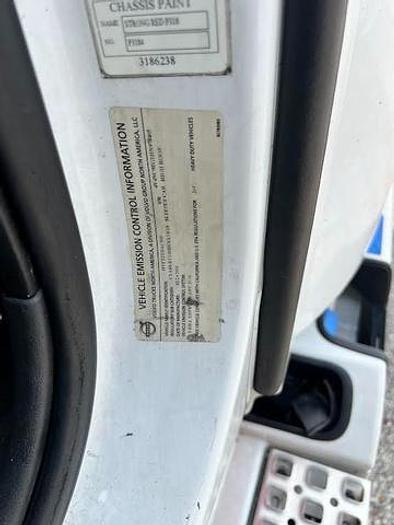 Used 2017 Volvo VNL64T780