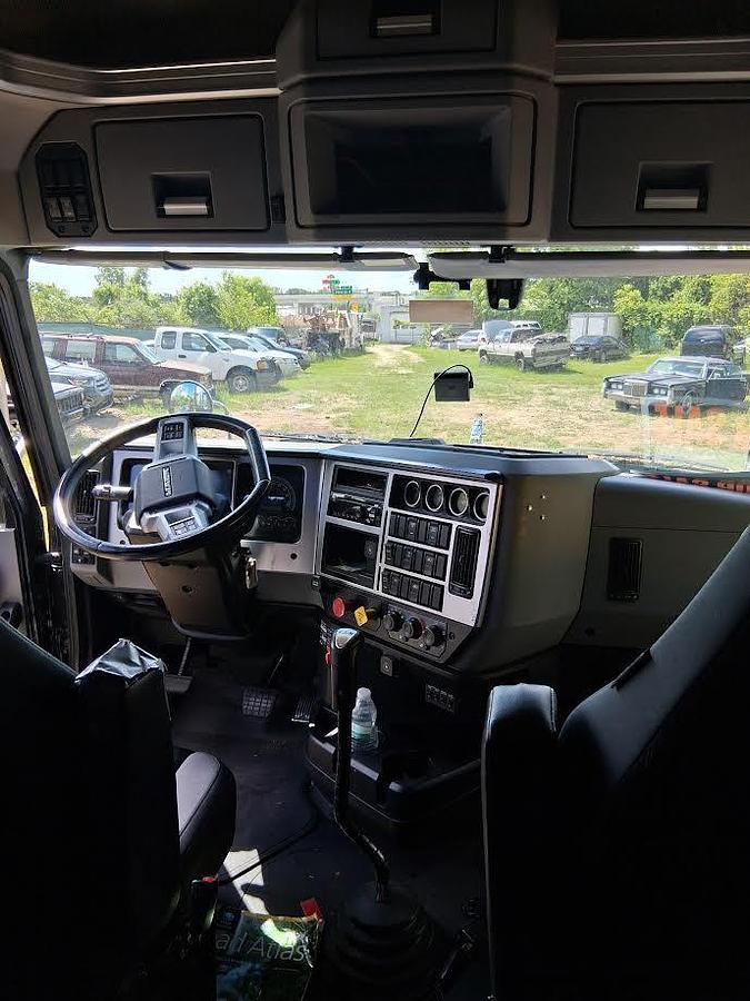 Used 2019 Mack M9 Pinnacle